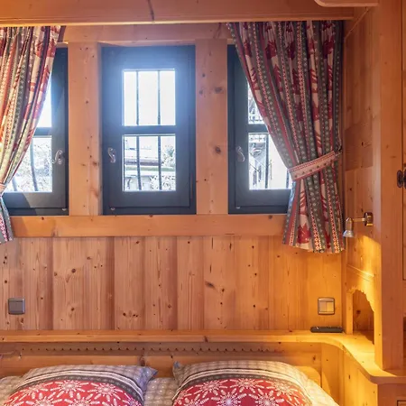 Les 4 As Apartment *